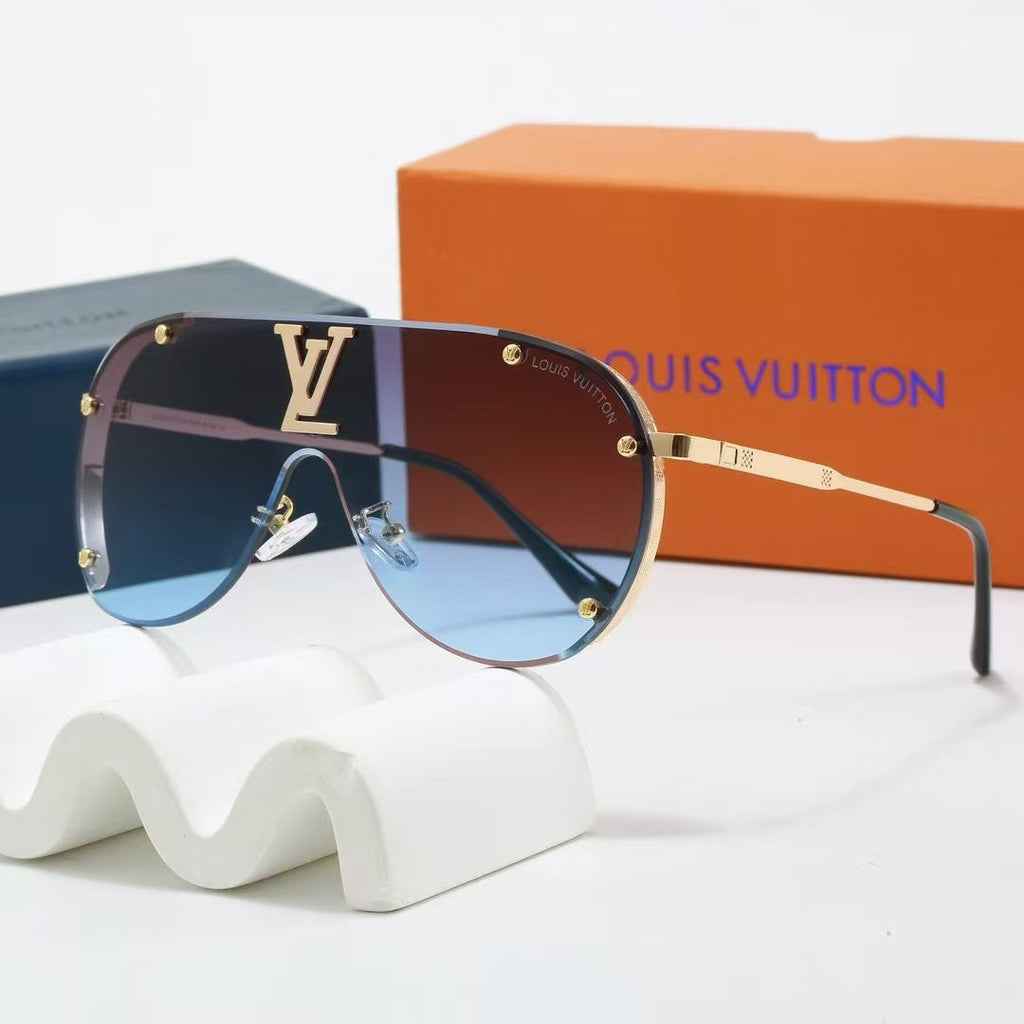 Louis vuitton Oversized. integrated metal trendy sunglasses Oval