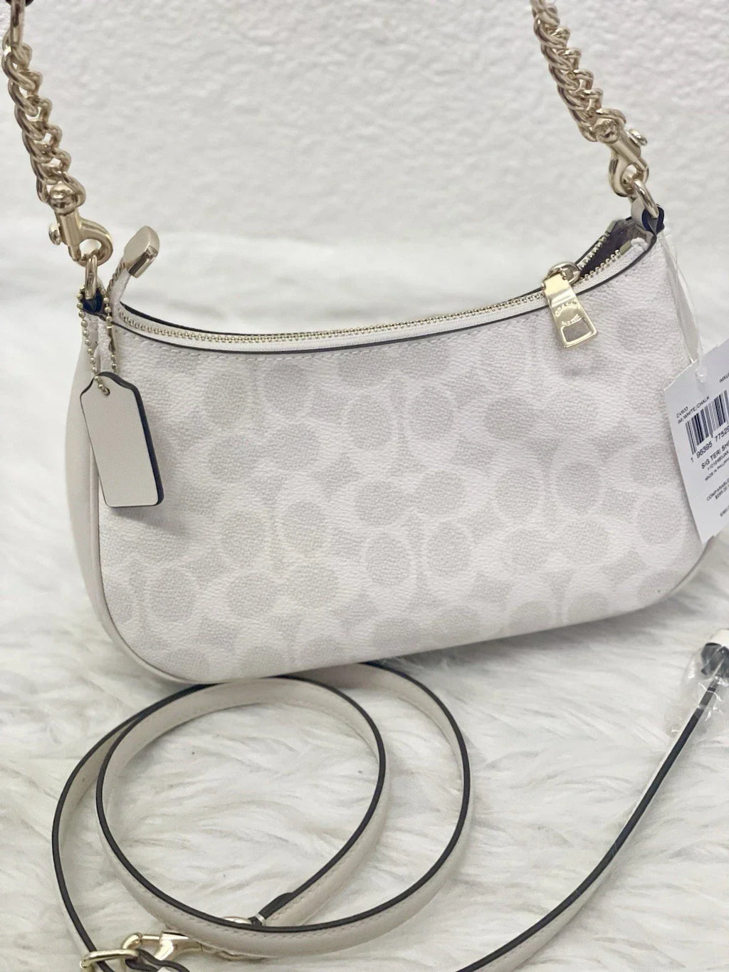 COACH Women’s Teri Shoulder Bag Signature Canvas
